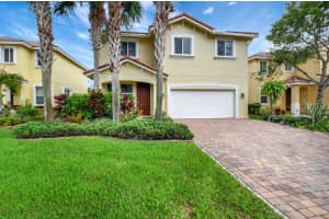 138 Two Pine Drive, Greenacres, FL 33413 Sold 04/18/25