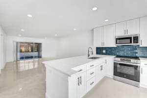 731 Nantucket Circle, Lake Worth, FL 33467 Sold 04/16/25