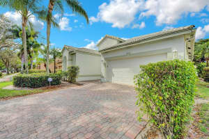10079 Diamond Lake Road, Boynton Beach, FL 33437 Sold 07/28/25