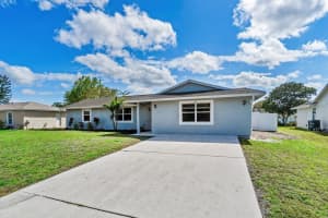 686 SW Jeanne Avenue, Port Saint Lucie, FL 34953 Sold 07/01/25