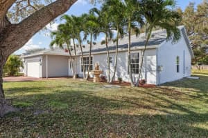 855 SW Mccoy Avenue, Port Saint Lucie, FL 34953 Sold 03/31/25