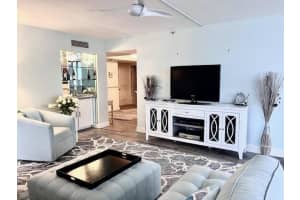 5280 Ocean Drive, Singer Island, FL 33404 - MLS#R11063823