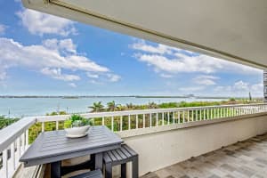 5280 N Ocean Drive 3-E, Singer Island, FL 33404 Sold 04/11/25