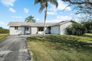 6259 SE Ault Avenue, Stuart, FL 34994 Sold 04/02/25