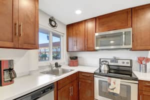 9261 Sunrise Lakes Boulevard 210, Sunrise, FL 33322 - MLS#R11063924