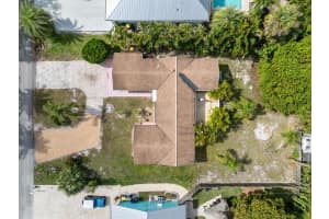 4805 SE Manatee Terrace, Stuart, FL 34997 - MLS#R11063964