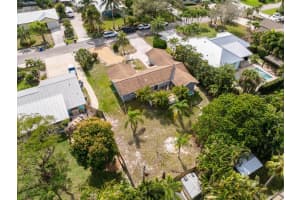 4805 SE Manatee Terrace, Stuart, FL 34997 - MLS#R11063964