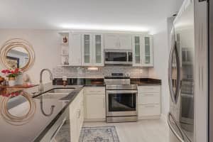 8400 Trent Court D, Boca Raton, FL 33433 Sold 04/25/25