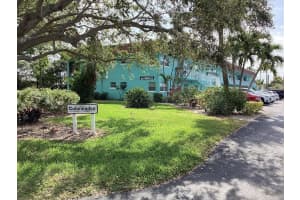 1245 N Carlton Court 206, Fort Pierce