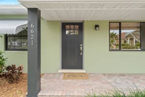 6621 Mango Circle, Lake Clarke Shores, FL 33406 Sold 03/28/25