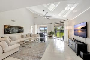 15334 Strathearn Drive 12104, Delray Beach, FL 33446 Sold 09/05/25