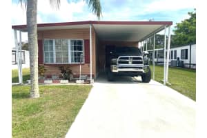 27 Iberian, Port Saint Lucie, FL 34952 Sold 08/11/25