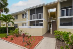 1540 Se Royal Green Circle 103, Port Saint Lucie