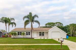 1560 Roxbury Court NE, Palm Bay, FL 32905 Sold 03/27/25