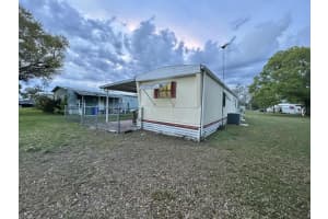 413 SE 7th Street, Okeechobee, FL 34974 Sold 03/10/25