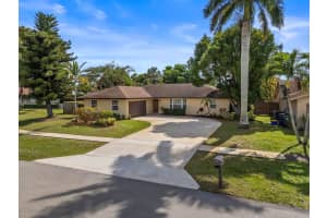 12172 Alder Lane, Wellington, FL 33414 Sold 04/23/25