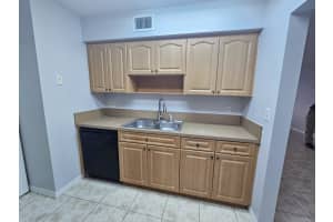 2812 NW 55th Avenue 1a, Lauderhill, FL 33313 Sold 04/11/25