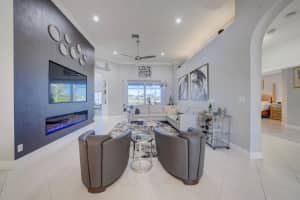 11259 Edgewater Circle, Wellington, FL 33414 Sold 03/26/25