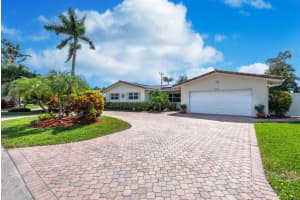 2150 NE 34 Court, Lighthouse Point, FL 33064 Sold 03/27/25