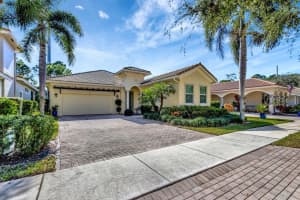 106 Via Castilla, Jupiter, FL 33458 Sold 04/15/25