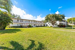 43 Windsor C, West Palm Beach, FL 33417 - MLS#R11064241