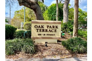 400 18th Street B5, Vero Beach, FL 32960 Sold 05/01/25