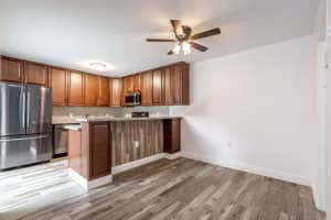 821 8th Lane, Palm Beach Gardens, FL 33418 Sold 04/17/25