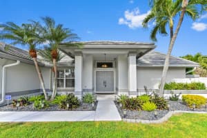 6538 Blue Bay Circle, Lake Worth, FL 33467 Sold 08/20/25