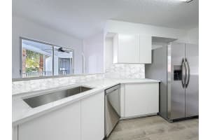 940 NW 92nd Terrace 940, Plantation, FL 33324 Sold 04/14/25