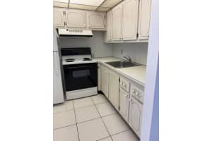 113 Berkshire E, West Palm Beach, FL 33417 - MLS#R11064421