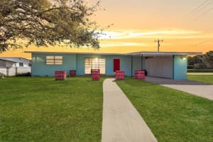 357 Shady Lane Road, Palm Springs, FL 33461 Sold 03/31/25