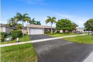 19613 Delaware Circle, Boca Raton, FL 33434 Sold 03/28/25