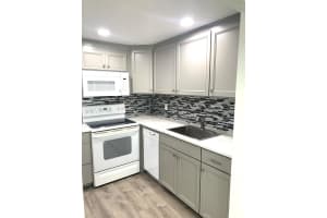 343 Flanders H, Delray Beach, FL 33484 Sold 05/22/25