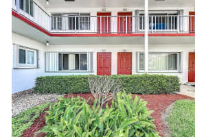 3320 Lake Osborne Drive 107, Lake Worth Beach, FL 33461 Sold 07/14/25