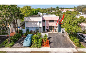 880 SW 80 Avenue B, North Lauderdale, FL 33068 Sold 04/18/25