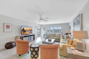 60 Venetian Drive 300n, Delray Beach, FL 33483 Sold 04/30/25