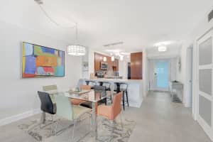 60 Venetian Drive 300n, Delray Beach, FL 33483 Sold 04/30/25