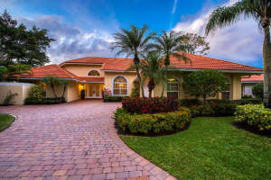2 Aiden Court, Palm Beach Gardens, FL 33418 Sold 04/01/25