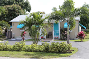 3680 Lakewood Road N, Palm Springs, FL 33461 Sold 06/17/25