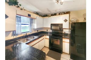 3306 Avenue J, Fort Pierce, FL 34947 Sold 04/25/25