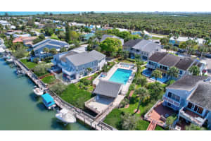 2470 Harbour Cove Drive, Hutchinson Island, FL 34949 - MLS#R11064675