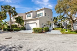 2470 Harbour Cove Drive, Hutchinson Island, FL 34949 - MLS#R11064675