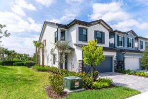 2100 Appleton Circle S, Oakland Park, FL 33309 Sold 06/16/25