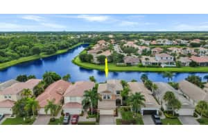 137 Isle Verde Way, Palm Beach Gardens, FL 33418 Sold 04/17/25