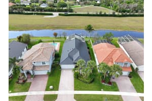 2423 Country Golf Drive, Wellington, FL 33414 Sold 04/11/25