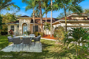 8965 103rd Court, Vero Beach, FL 32967 Sold 04/22/25