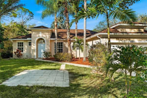 8965 103rd Court, Vero Beach, FL 32967 Sold 04/22/25