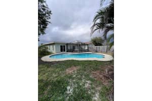 371 W 32nd Street, Riviera Beach, FL 33404 Sold 05/16/25