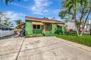 1732 7th Avenue N, Lake Worth Beach, FL 33460 Sold 05/19/25
