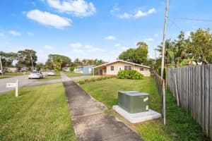 6528 Pines Parkway, Hollywood, FL 33023 Sold 05/22/25